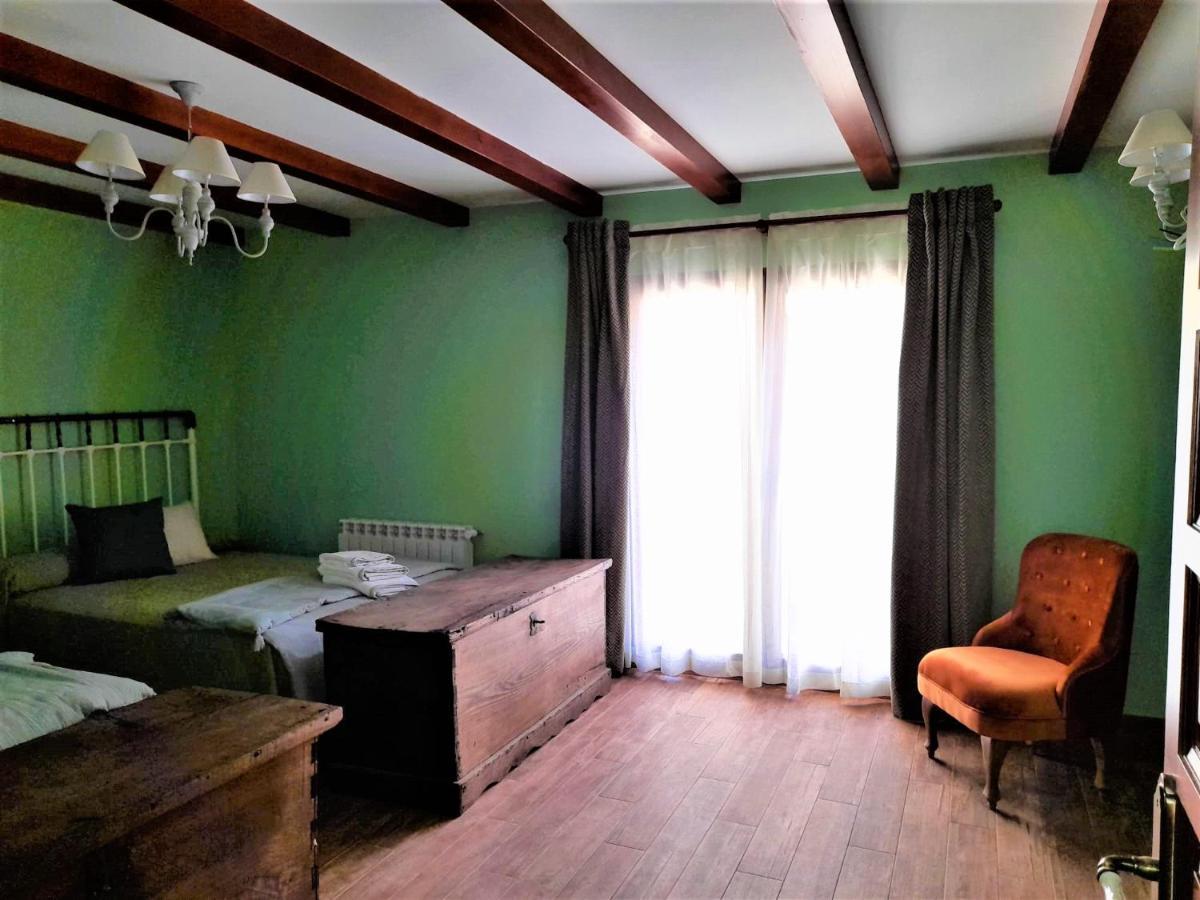 Casa Rural Del Tio Maino Бесерріль-де-ла-Сьєрра Екстер'єр фото